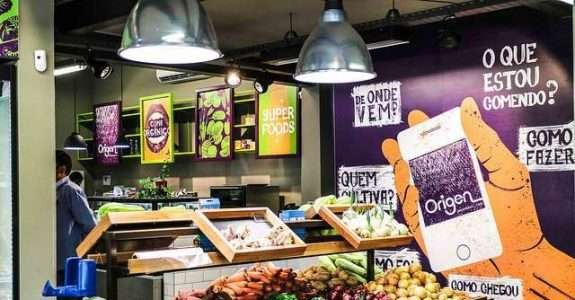 Supermercados optam por agricultor local para rastrear melhor orgânicos Supermercados optam por agricultor local para rastrear melhor orgânicos