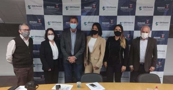 Trabalho do IDR-Paraná e produção orgânica de frutas são modelos para outros estados